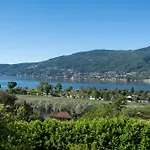 La Lanterna 3*